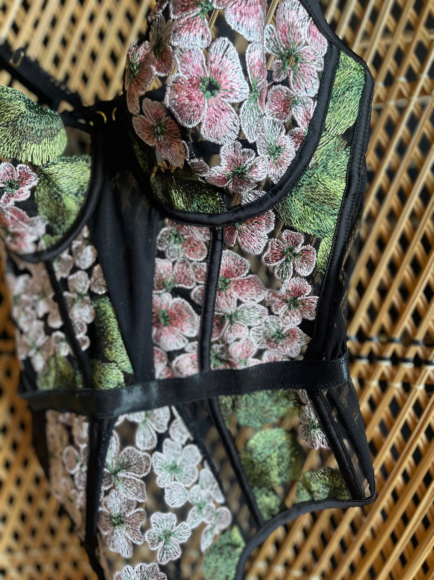 KILO BRAVA HYDRANGEA NIGHT - UNDERWIRE BODYSUIT