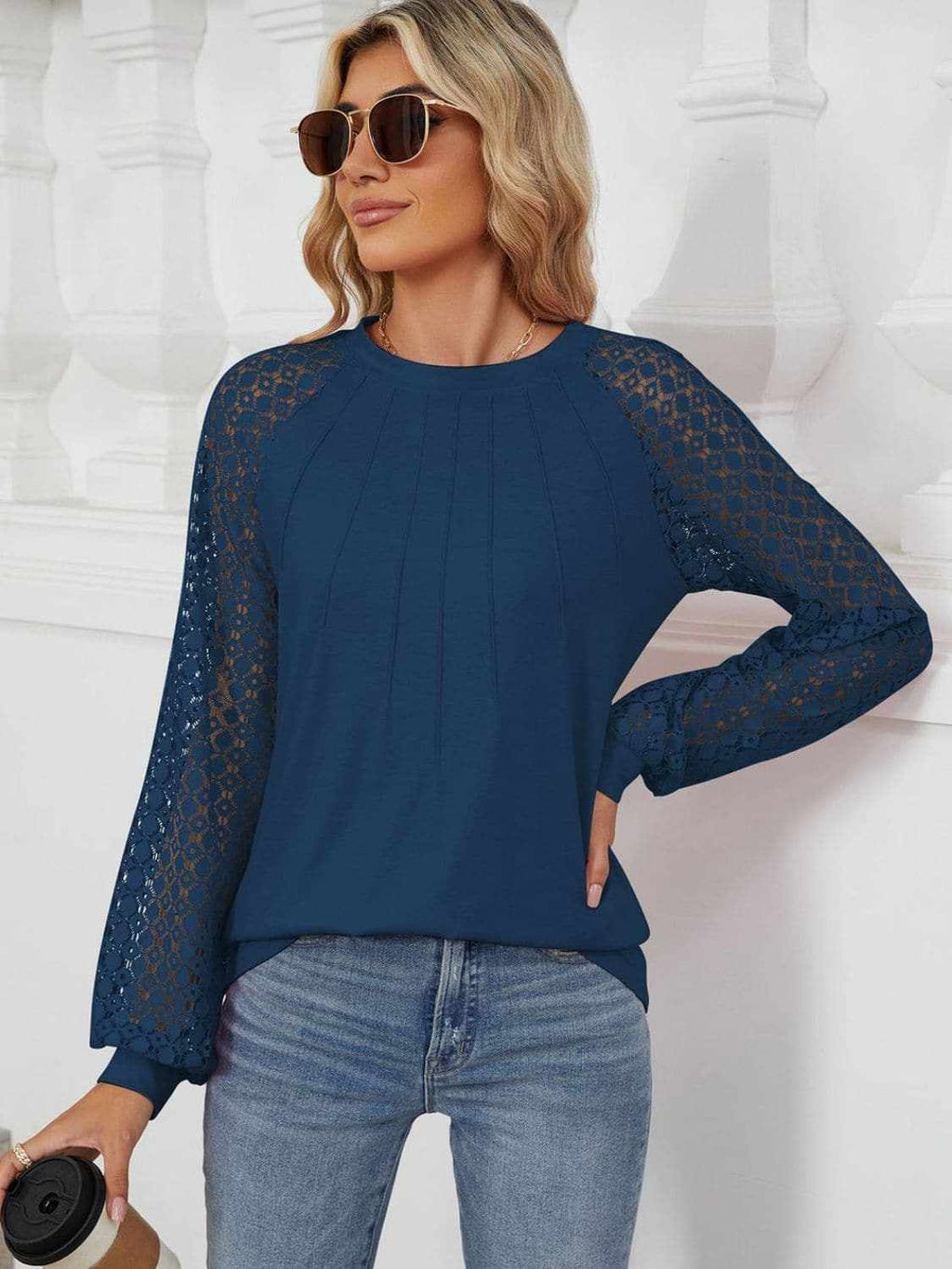 T-Shirts Trendsi Lace long sleeve top in black