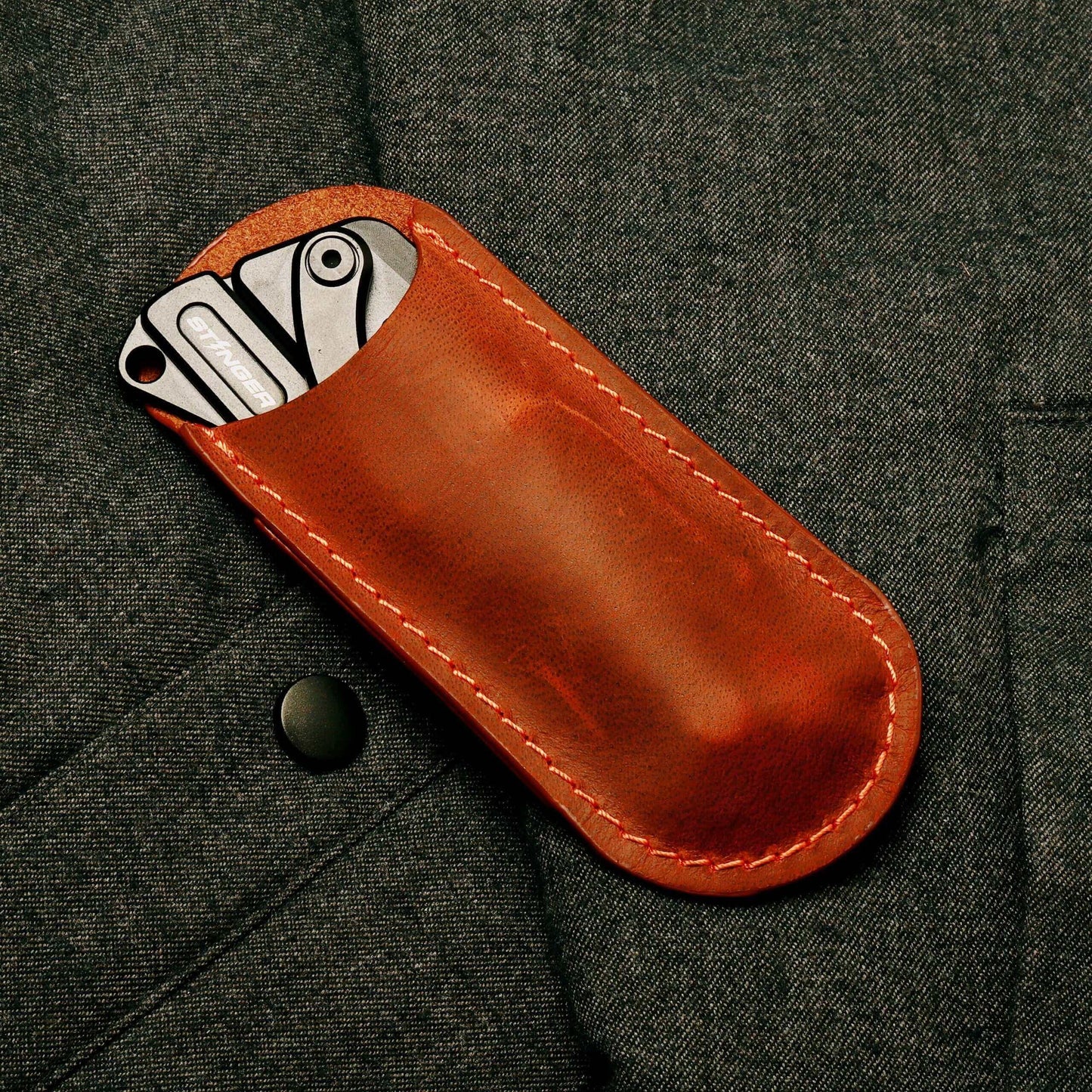 Stinger Olfa Evolution Blade with Leather Pouch, Folding Pocket Knife, Utility Knife - Matte Black