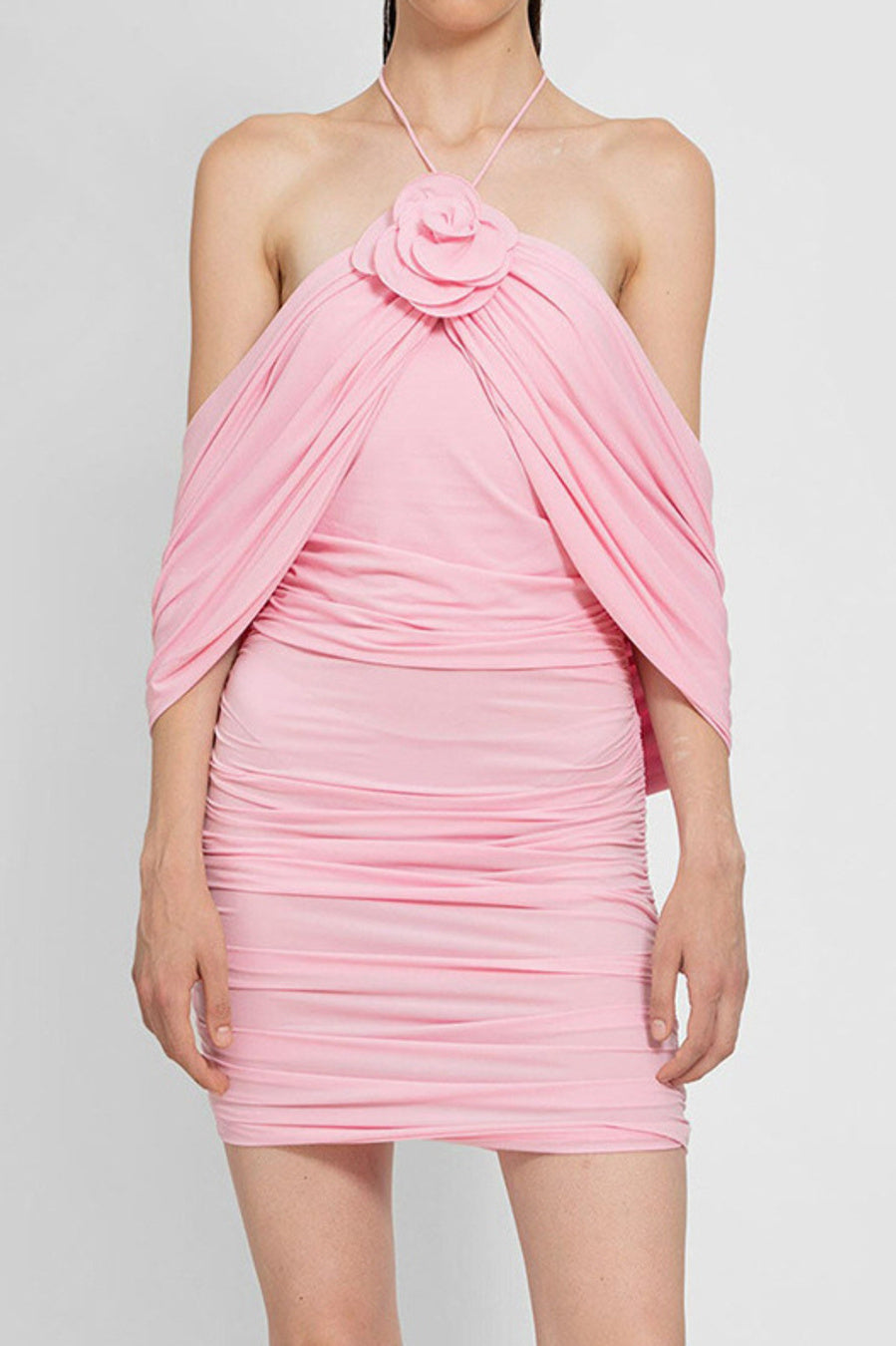 Elegant slight stretch solid color pleated tight halter neck mini dress