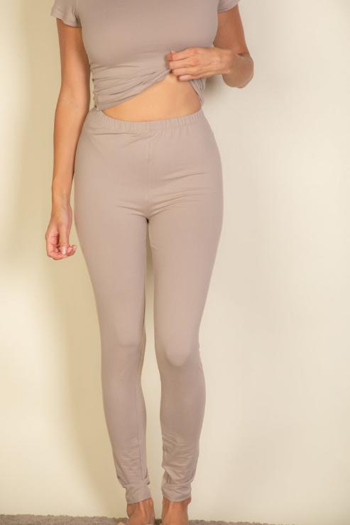 Basic Solid Leggings (capella)