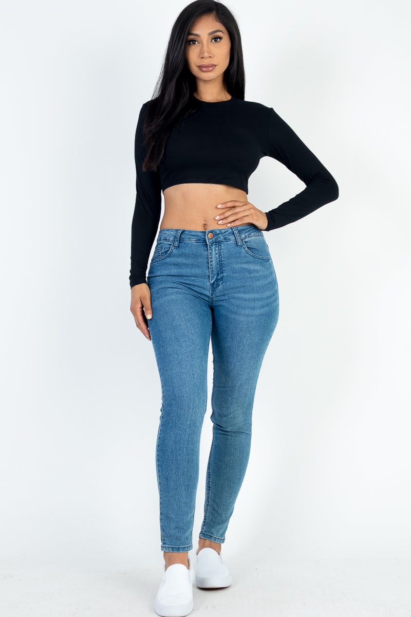 Crew Neck Long Sleeve Cropped Top (CAPELLA)