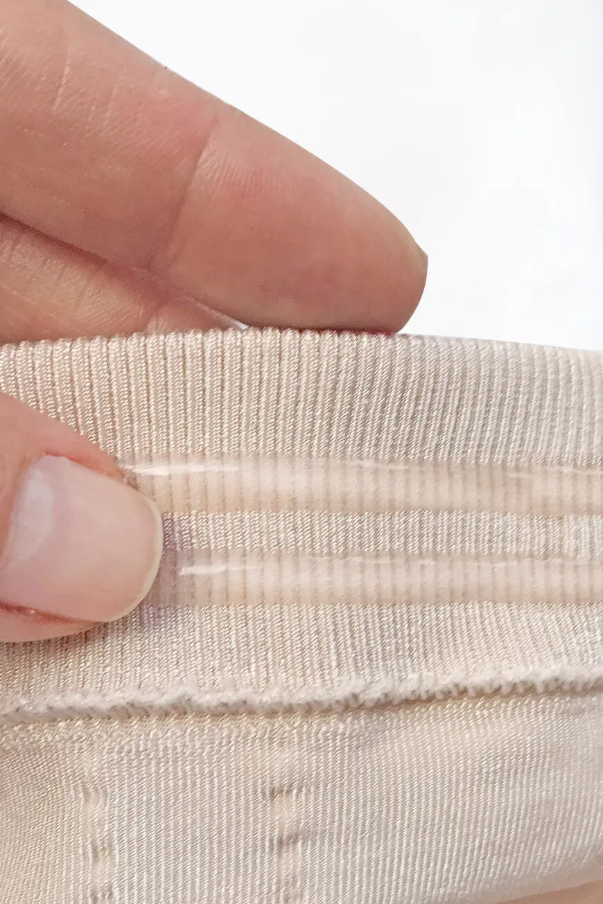 CURVEEZ Briefs Signature Control