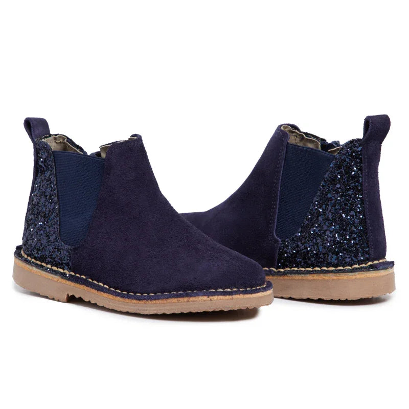 Olivia Navy