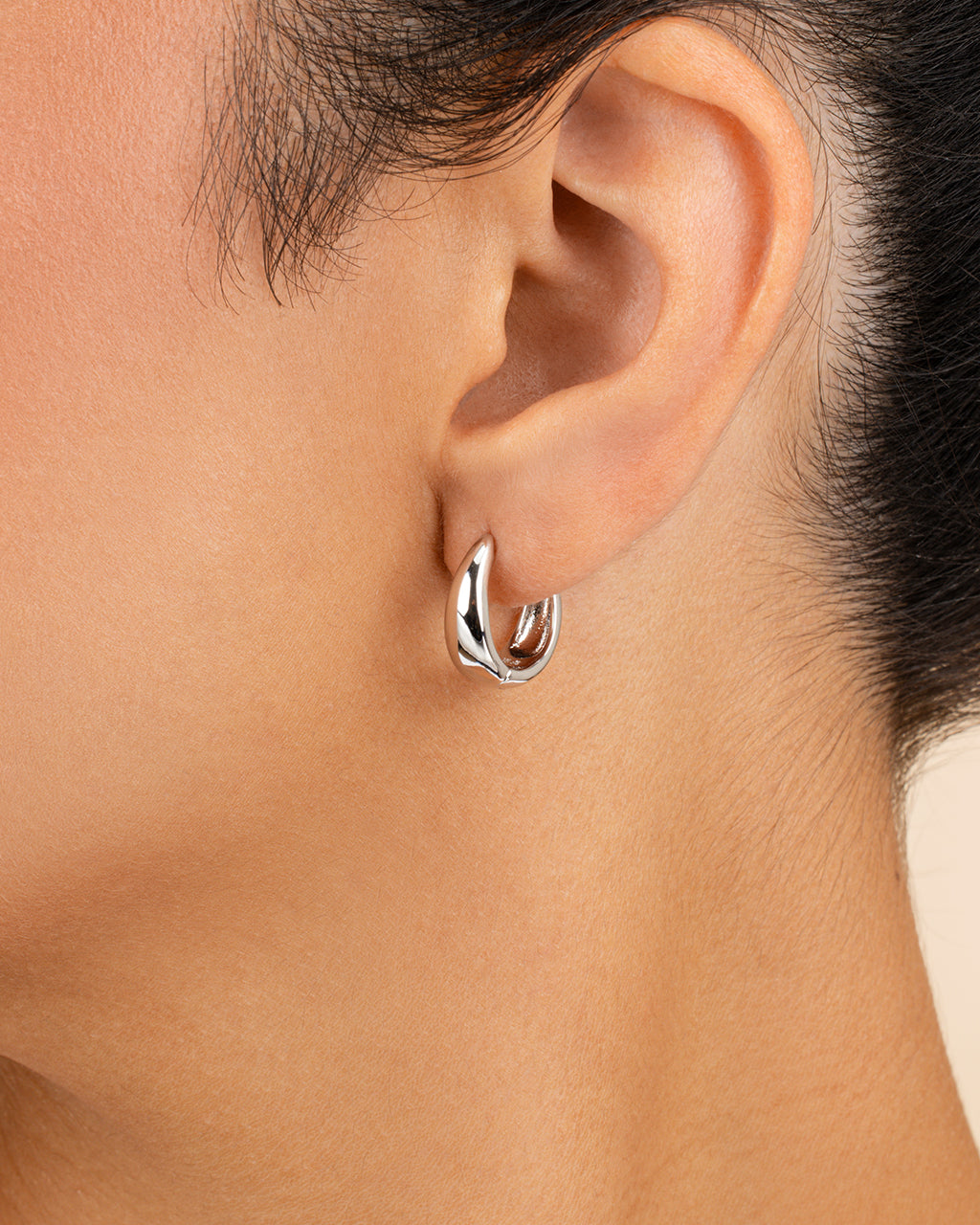 Lavina Polished Micro Hoop Earrings