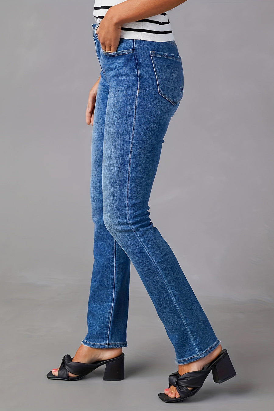 Casual non-stretch pocket button high waist slim jeans