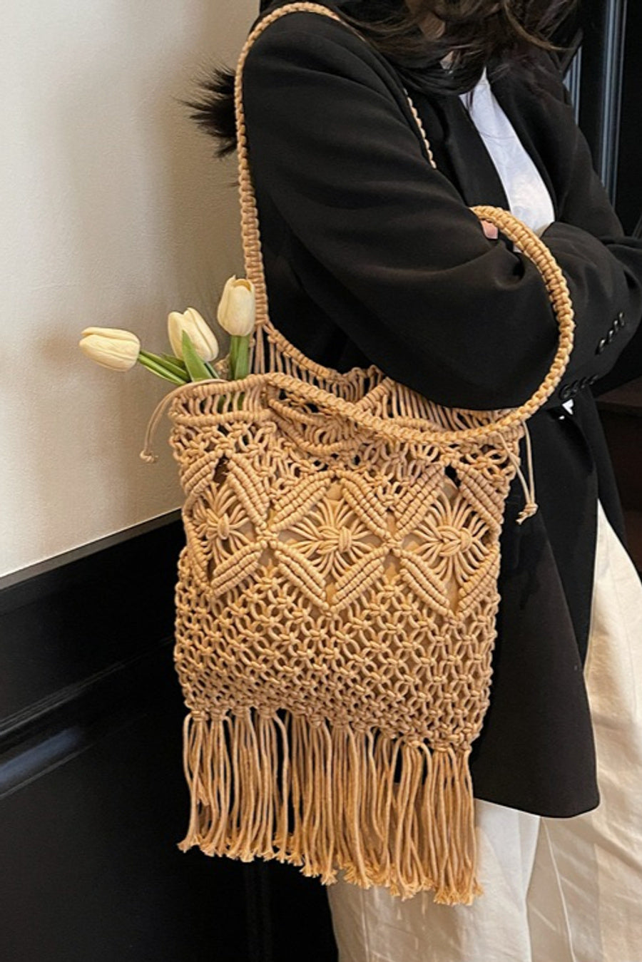 Stylish new bohemia weave straw beach tassels decor shoulder bag