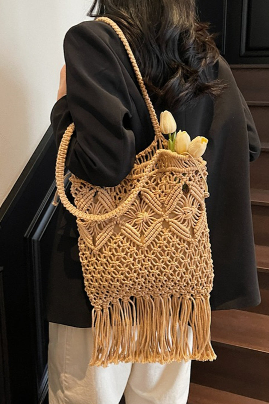 Stylish new bohemia weave straw beach tassels decor shoulder bag
