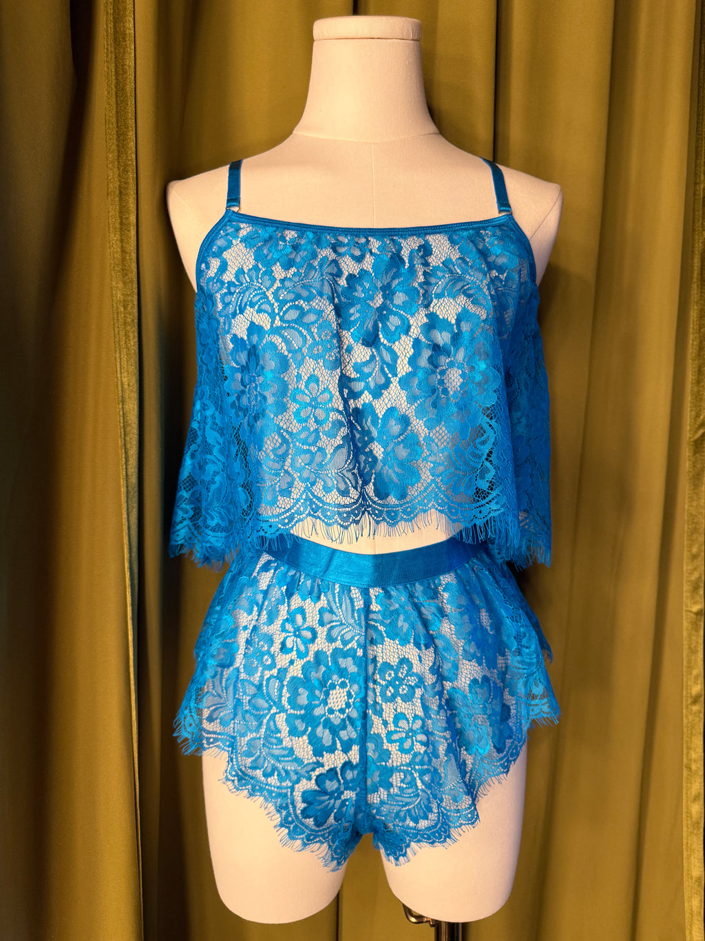 KILO BRAVA THE LACE COLLECTION - TAP SHORTS