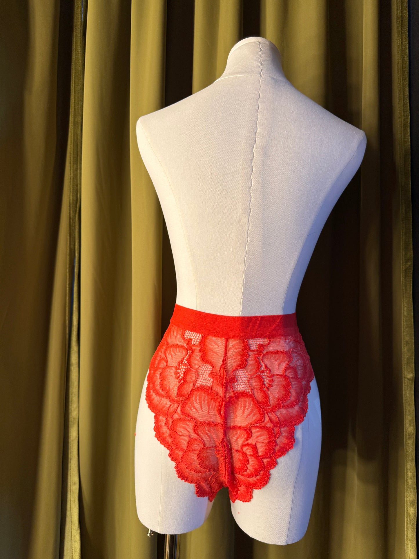 KILO BRAVA THE LACE COLLECTION - HIGH LEG BIKINI