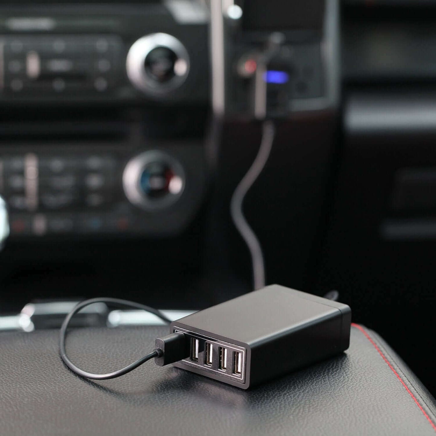 Stinger Car USB Hub Emergency Escape Tool