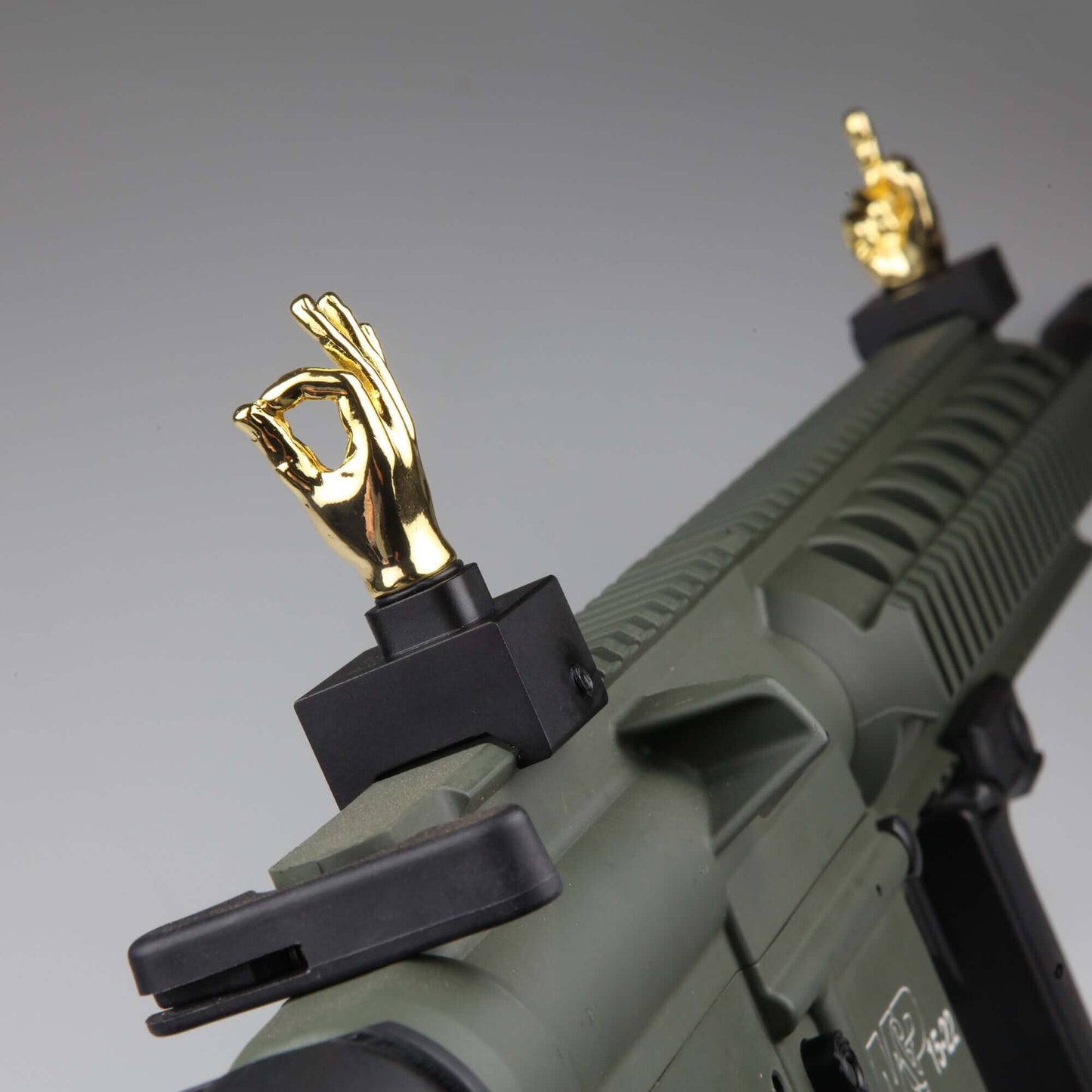 Golden Color Novelty Finger Iron Sight Set - Straight (Middle Finger & OK Hand)