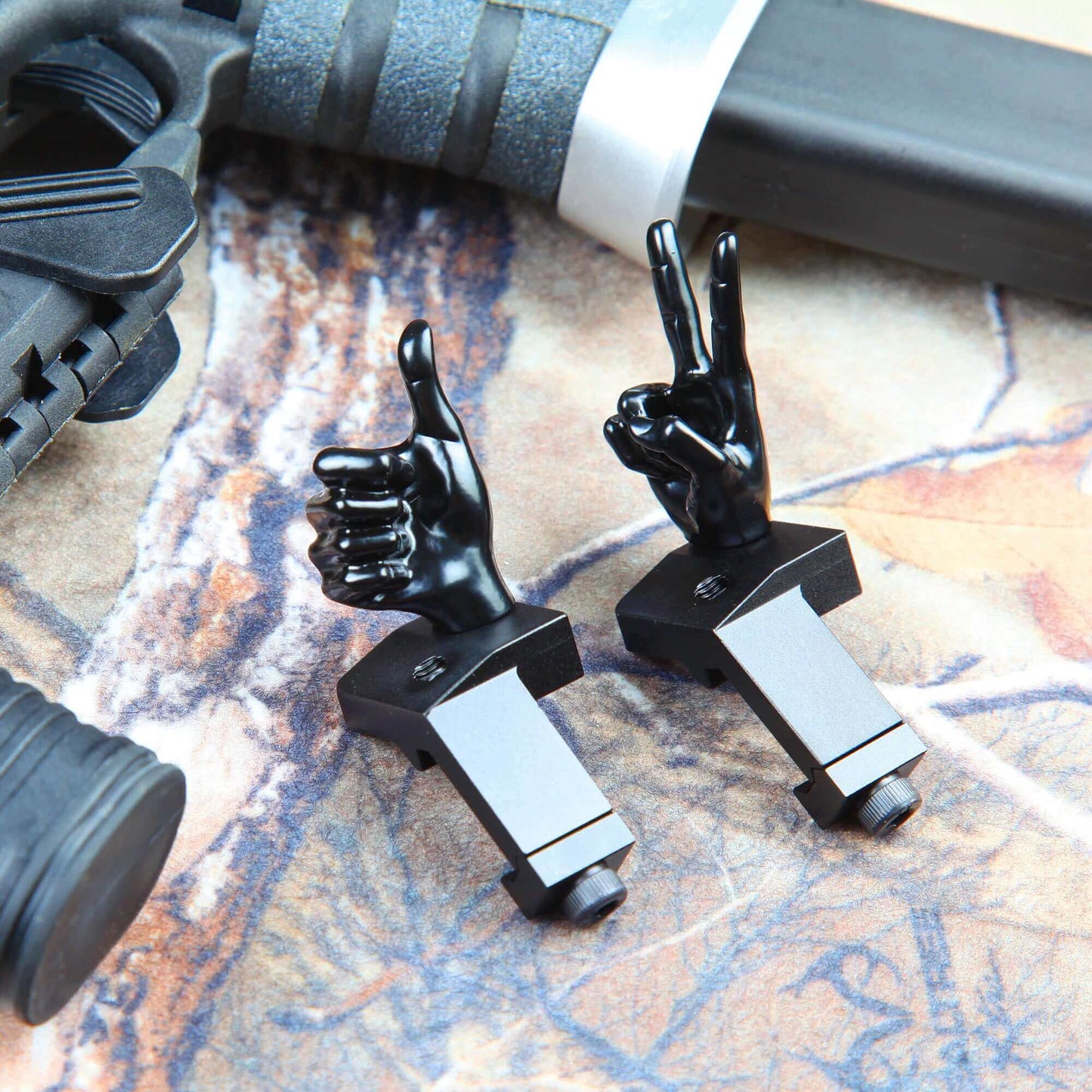 Black Color Novelty Finger Iron Sight Set - Offset 45 Degree (V Hand & Thumbs Up)