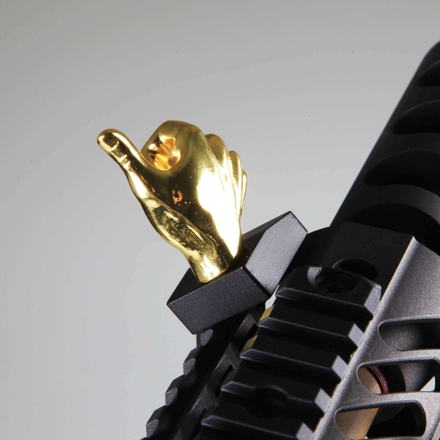 Golden Color Novelty Finger Iron Sight Set - Offset 45 Degree (V Hand & Thumbs Up)