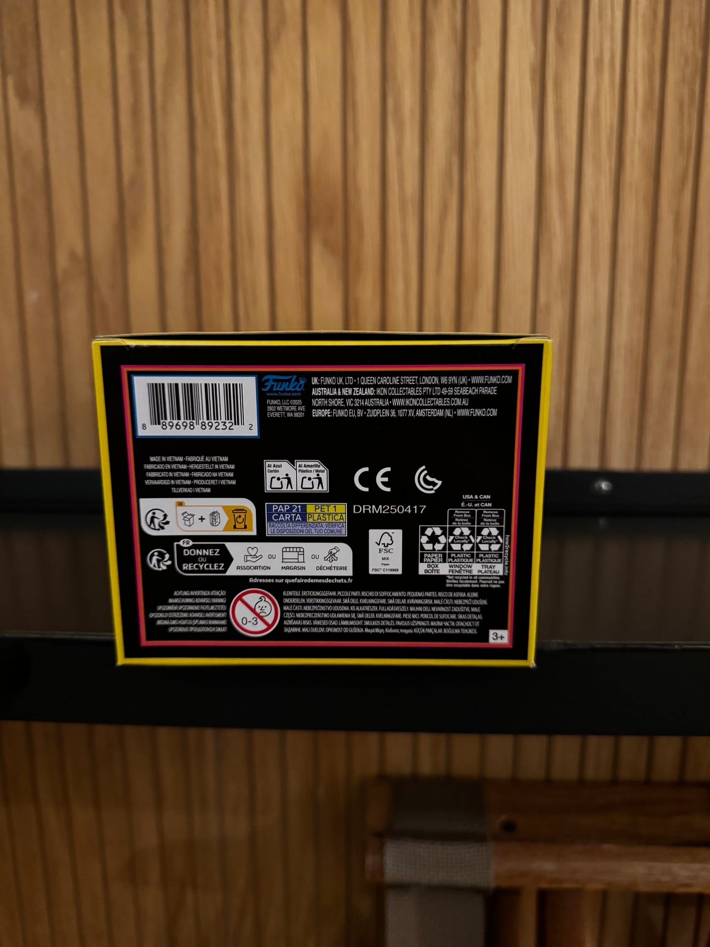 Funko Fundays Experience 2025: Pop! Originals Freddy Funko as Voltron (Blacklight) LE1500