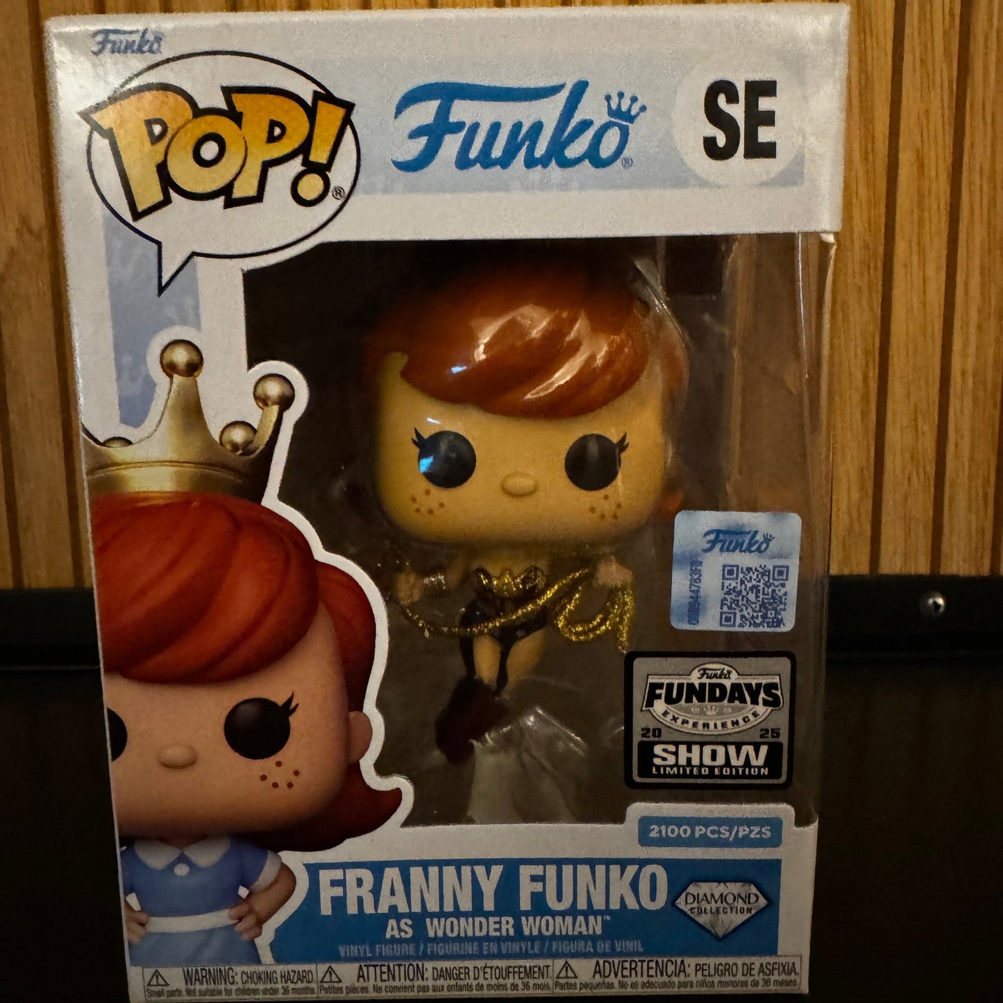 Funko Fundays Experience 2025: Pop! Originals DC Franny Funko as Wonder Woman (Diamond Glitter) LE2100
