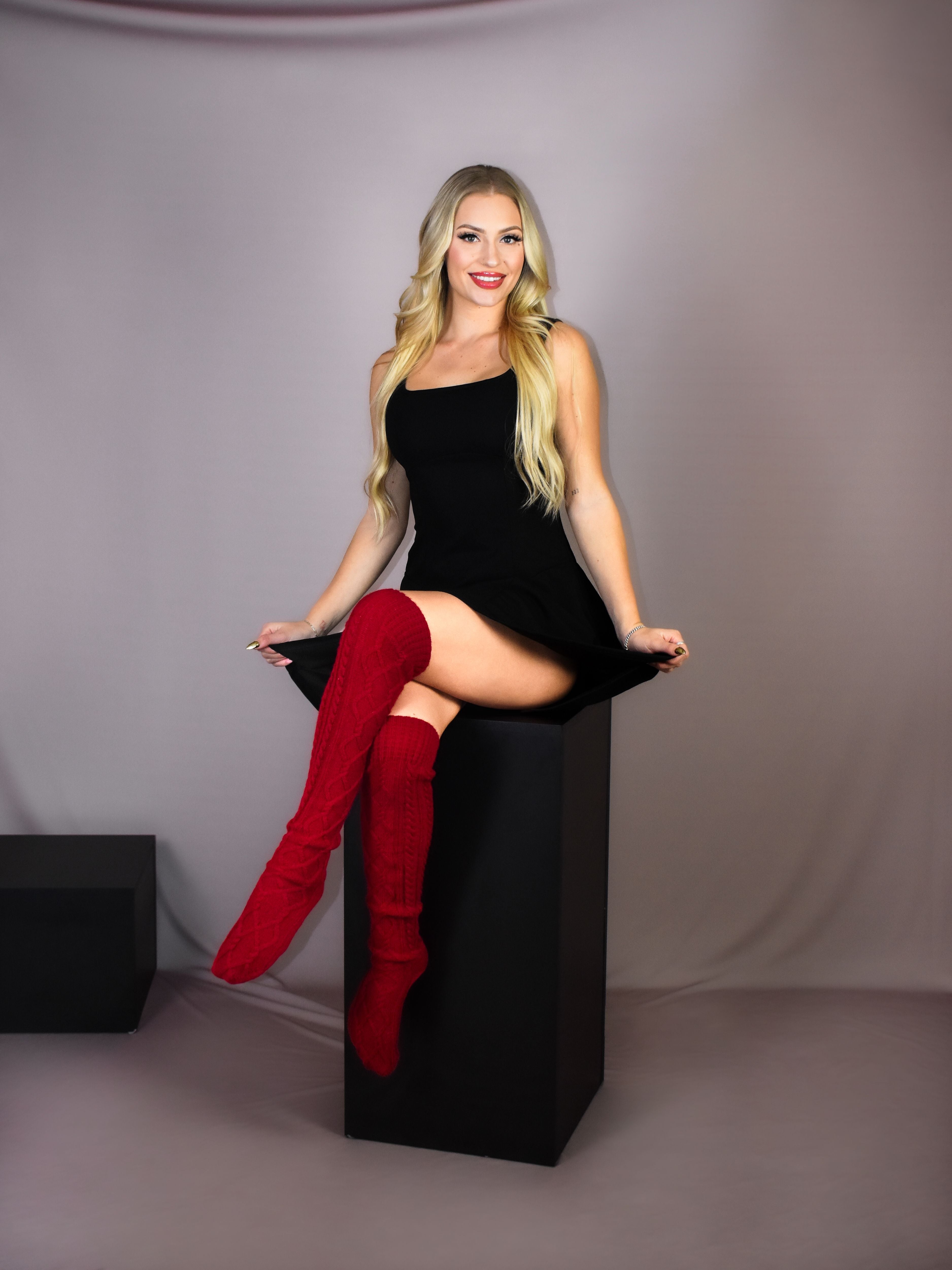Over The Knee Knit Sweater Socks