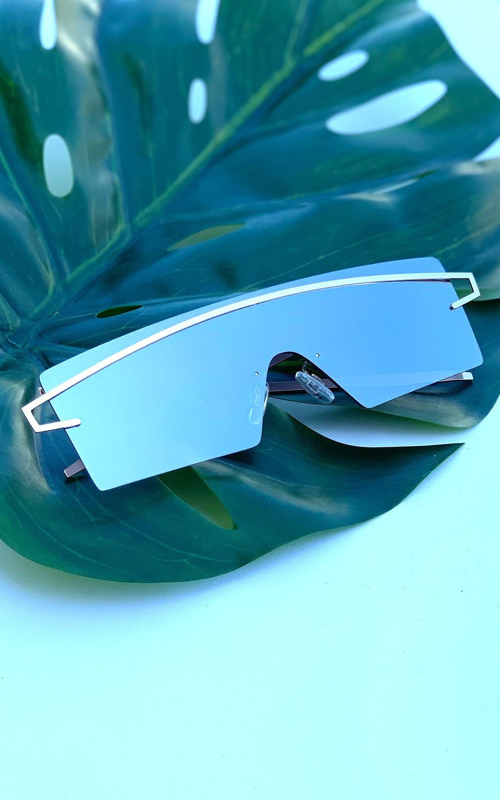 Sunglasses: Retro Modern Futuristic Sunglasses