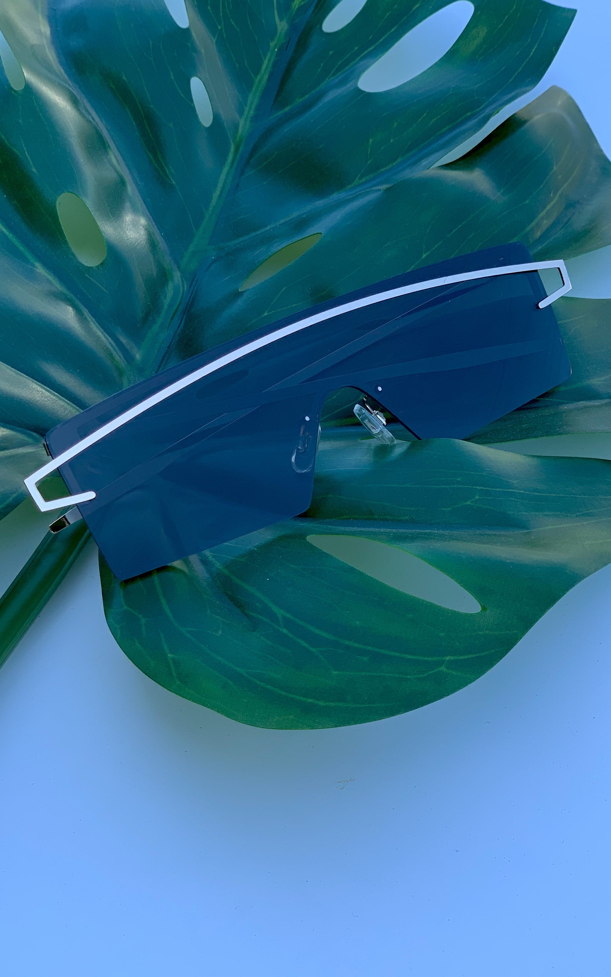 Sunglasses: Retro Modern Futuristic Sunglasses