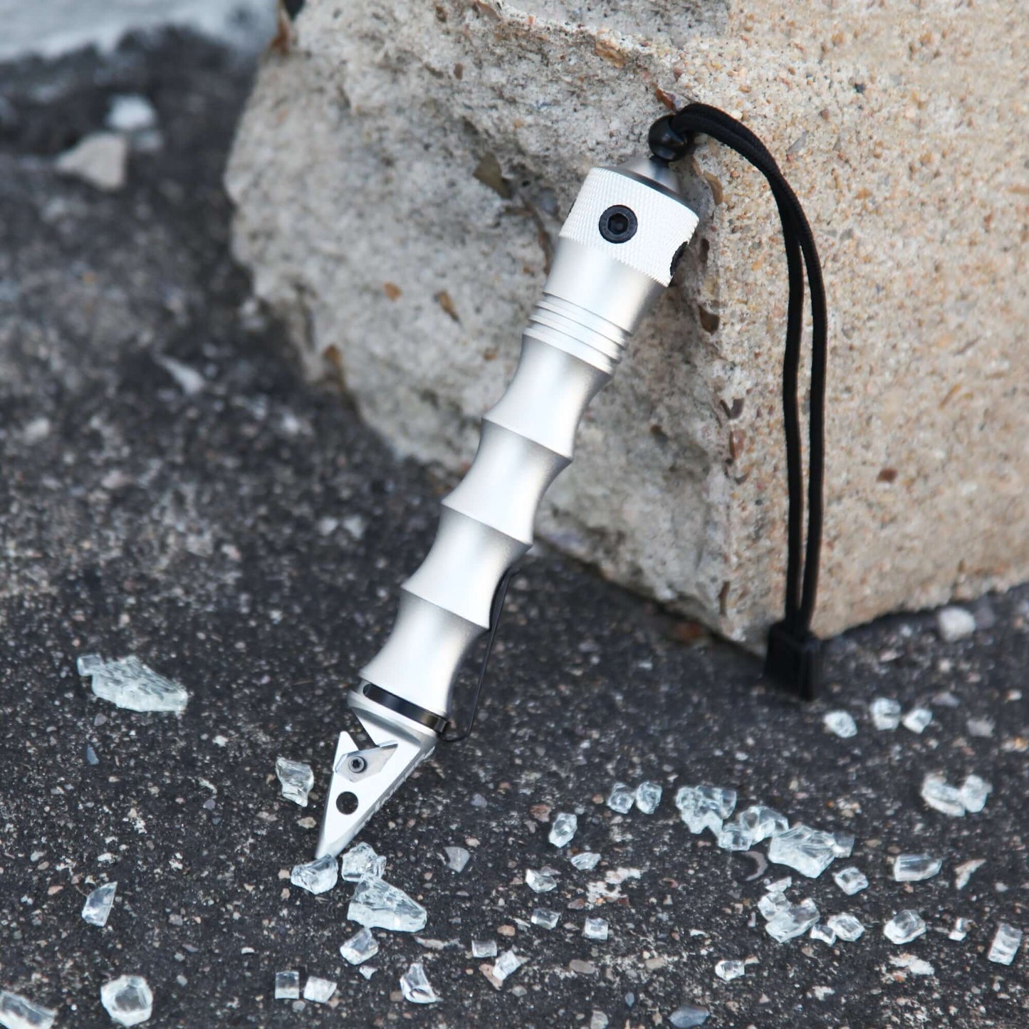 Stinger KET-1 Kubaton Car Emergency Tool with Seat Belt Cutter (Silver)