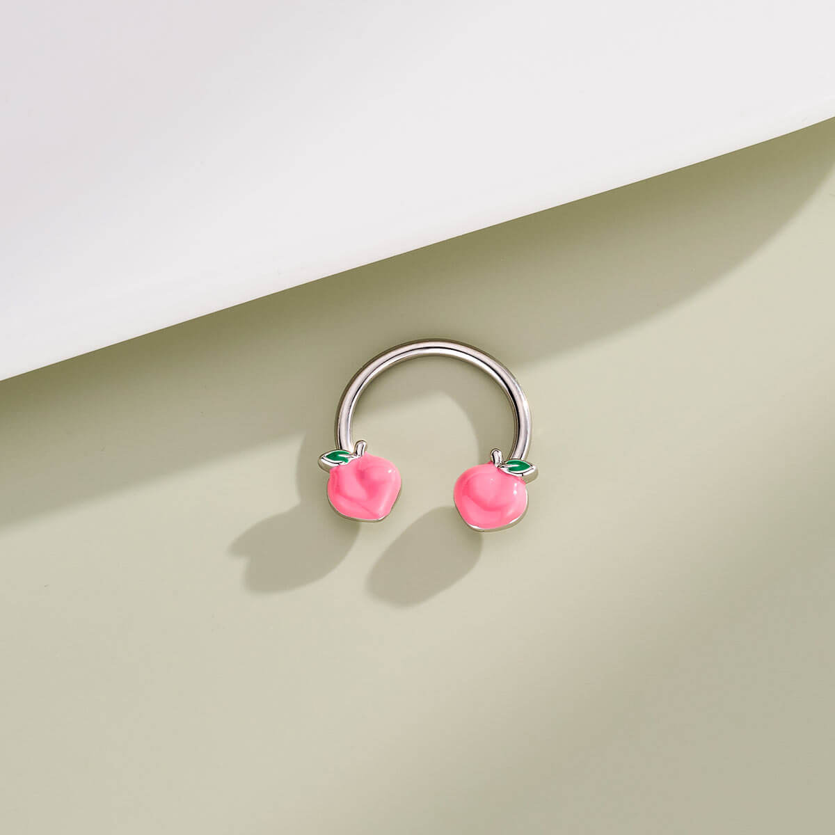 Oufer X Roly Plump Peach Ends Horseshoe Septum Ring