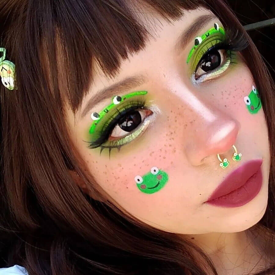 Smiling Green Frog Horseshoe Septum Ring