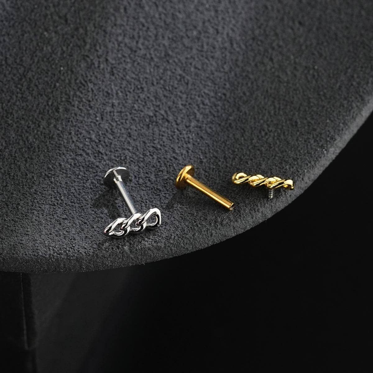 Chain Top Internally Threaded Cartilage Stud