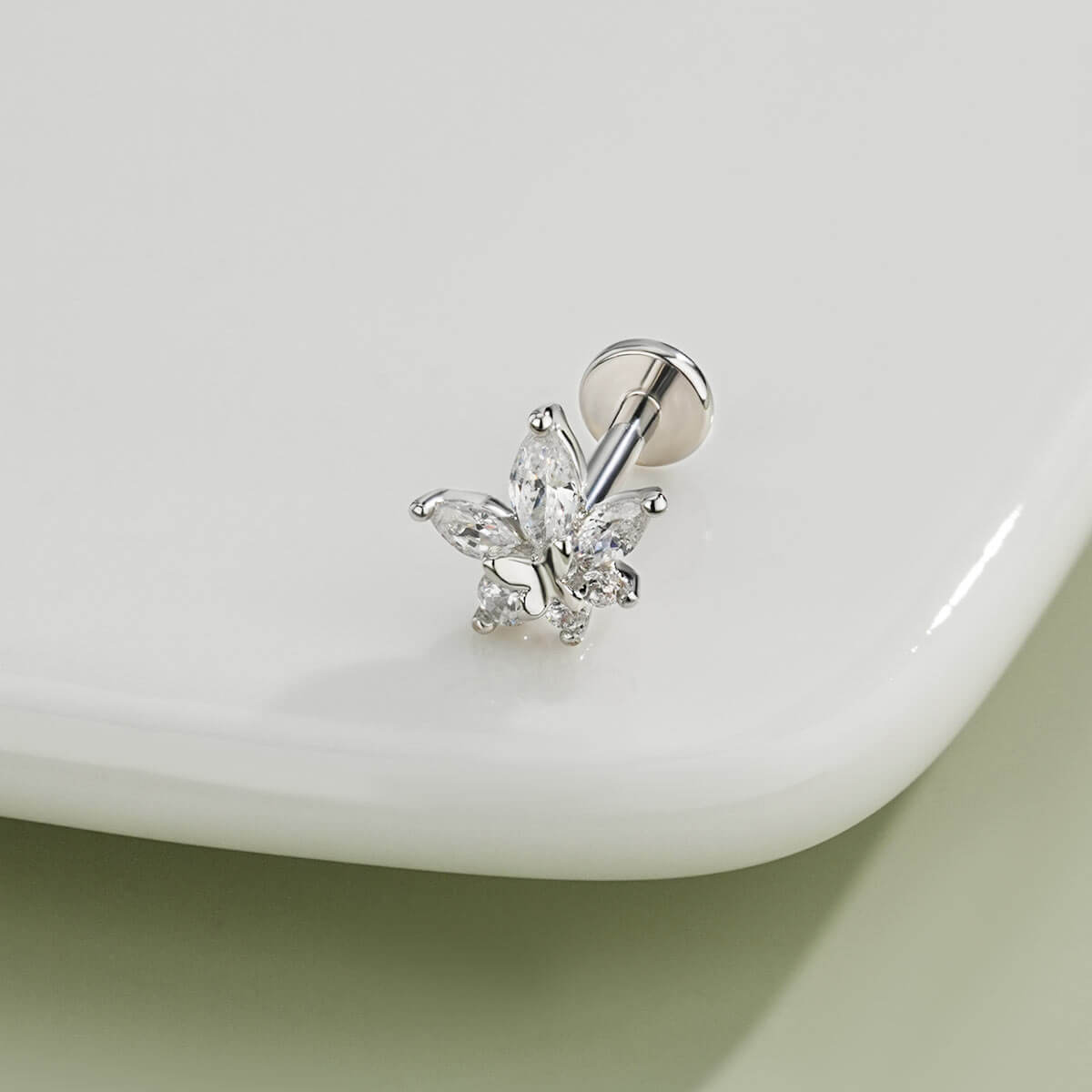 Leaf Butterfly Internally Threaded Cartilage Stud