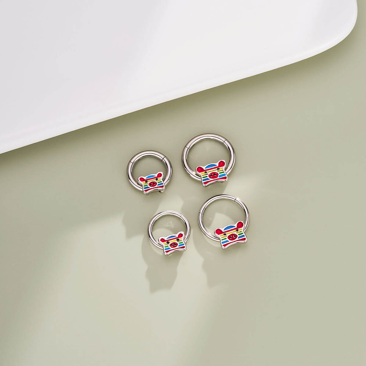 Oufer X Roly Rainbow Pig Segment Septum Ring