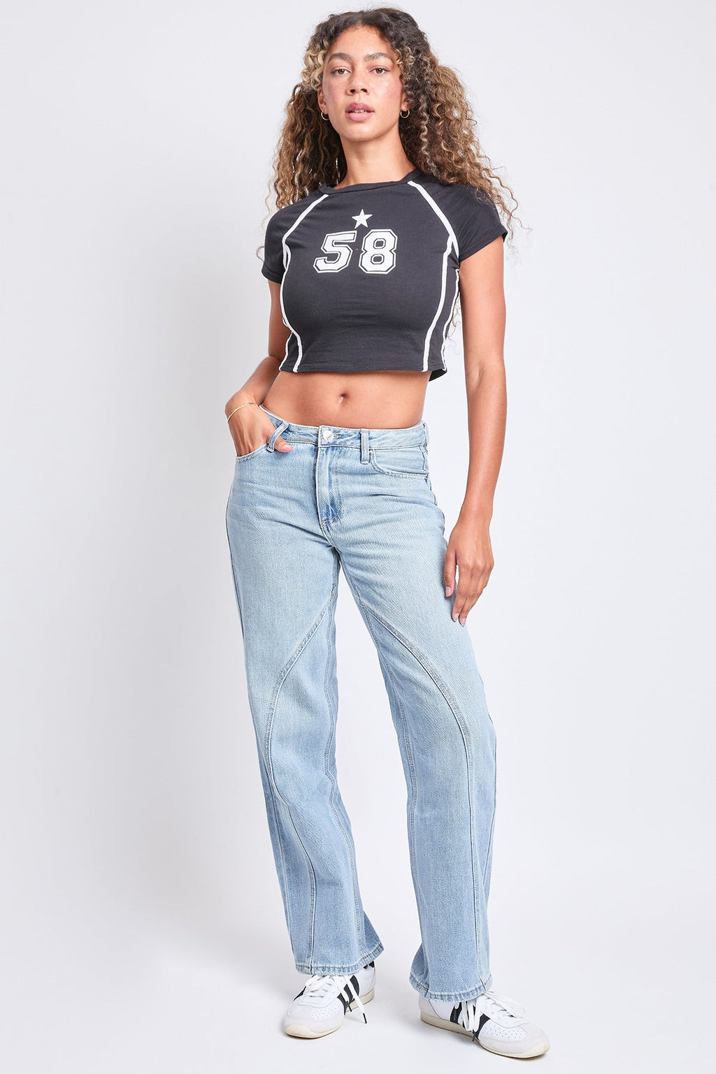 Women's Mid Rise Relaxed Rigid Straight  Jeans