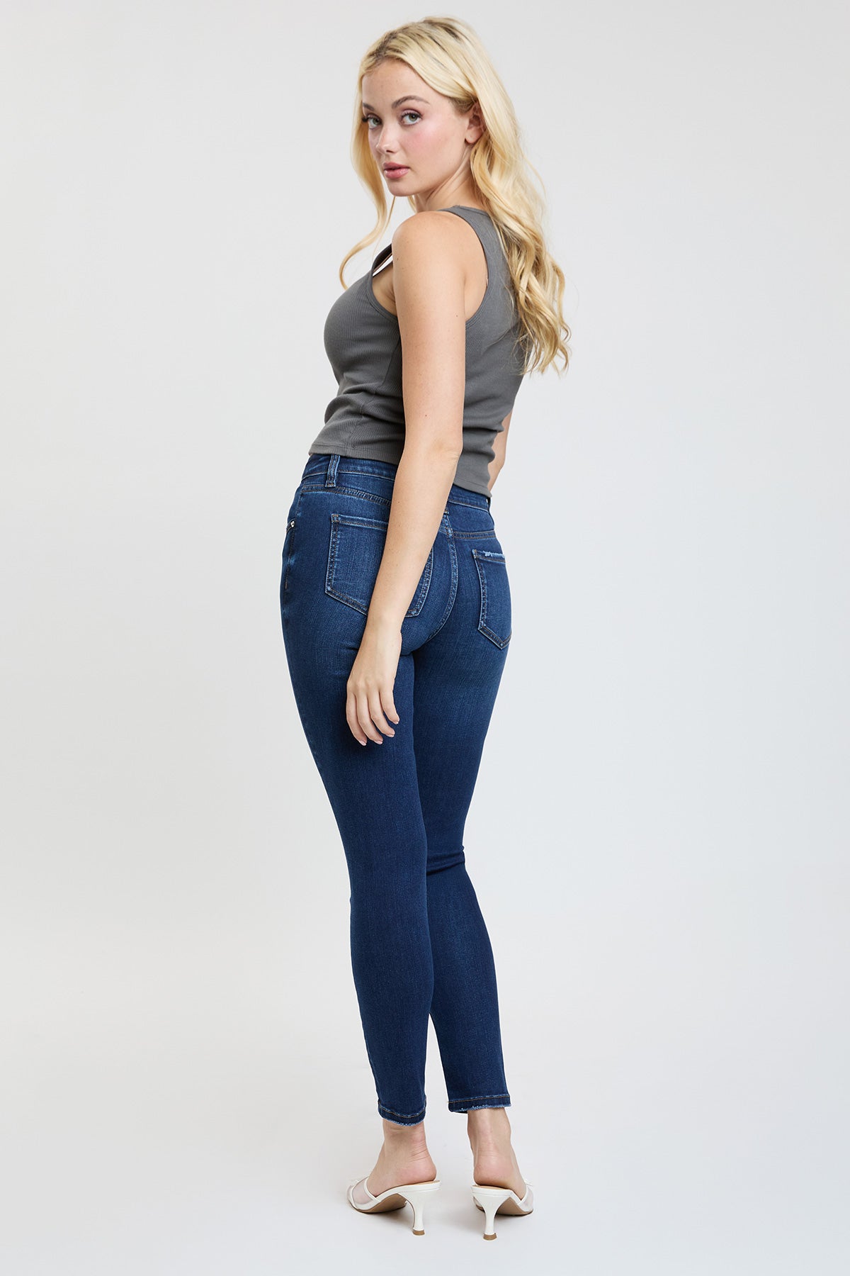 Women's Super Soft Mid Rise Skinny Jeans