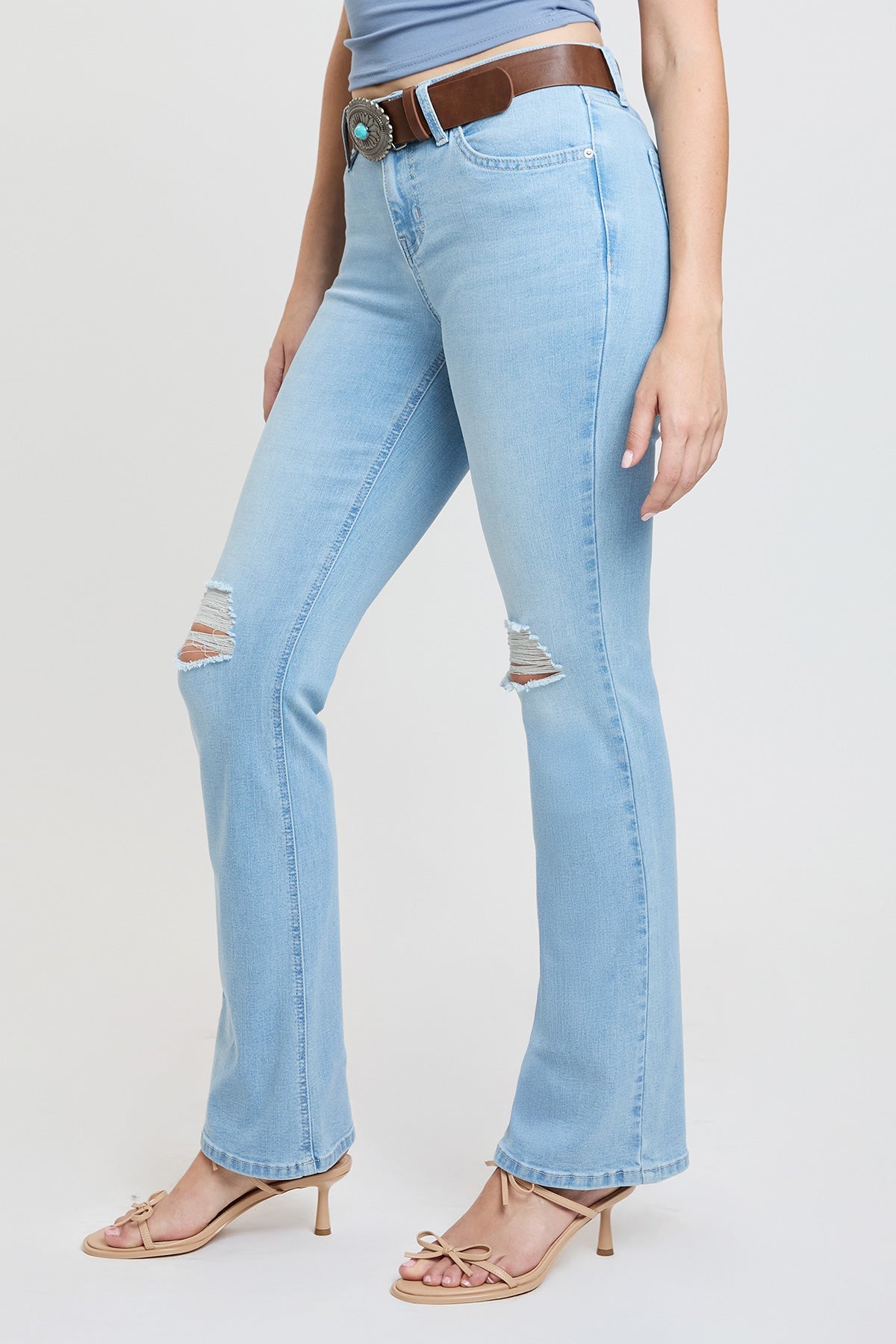 Women's Mid Rise Belted Bootcut Jeans