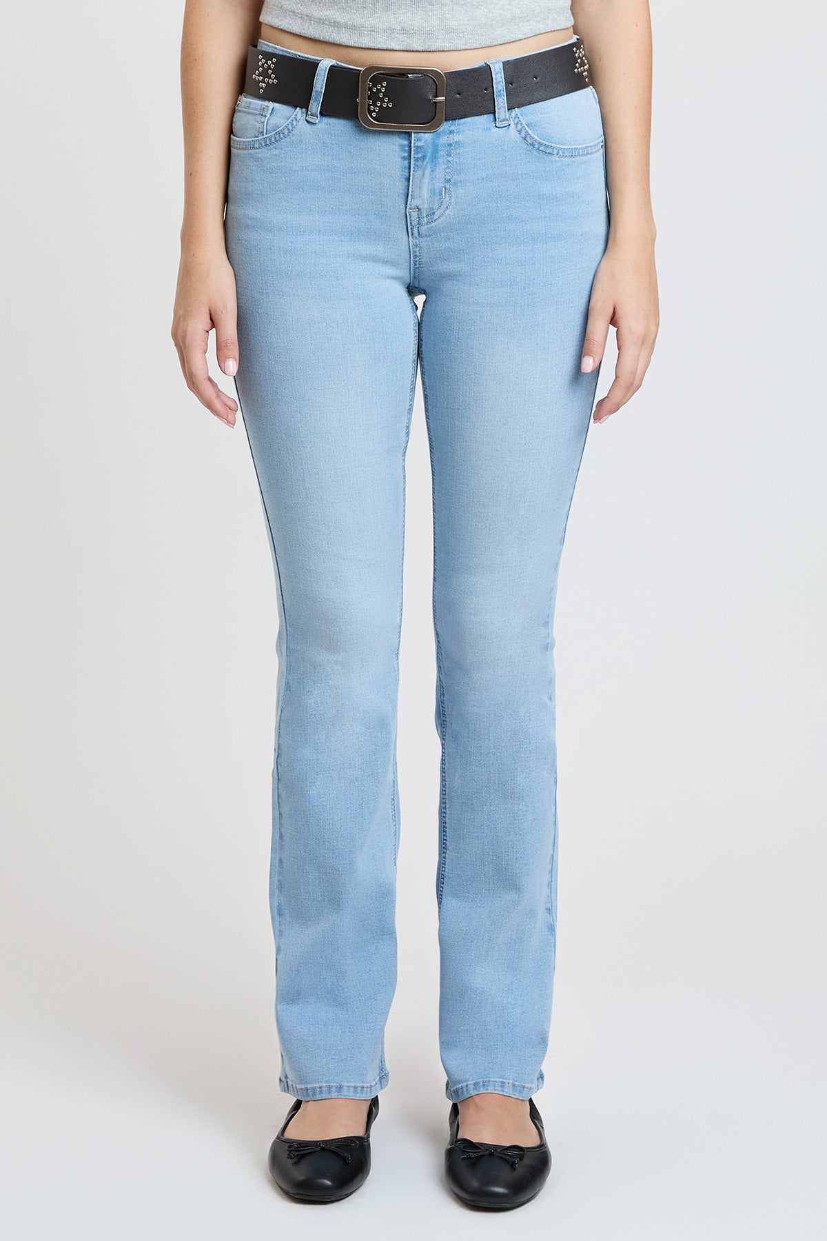Women's Mid Rise Belted Bootcut Jeans