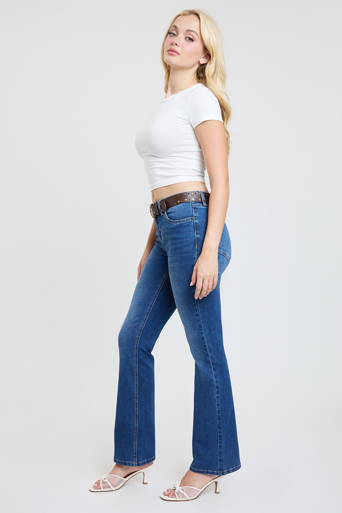 Women's Mid Rise Belted Bootcut Jeans