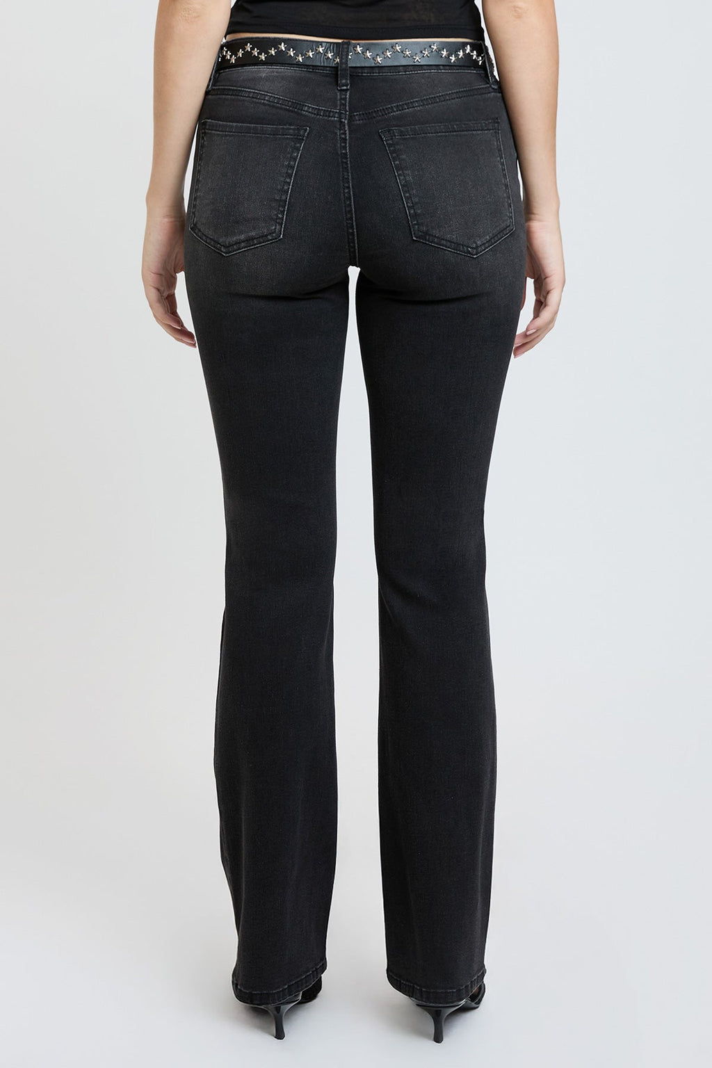 Women's Mid Rise Belted Bootcut Jeans