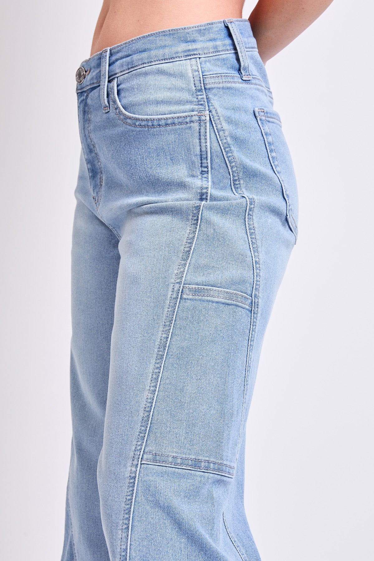 Women's High Rise Wide Leg Cargo Jeans