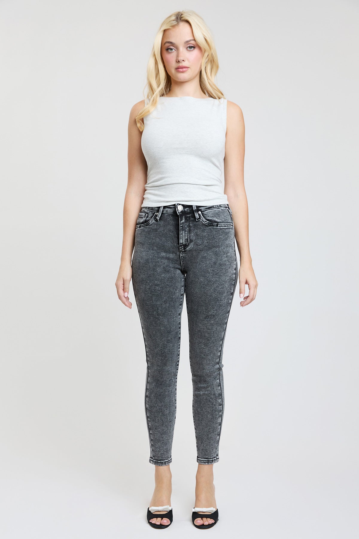 Women's Luxe Riley Skinny Jeans