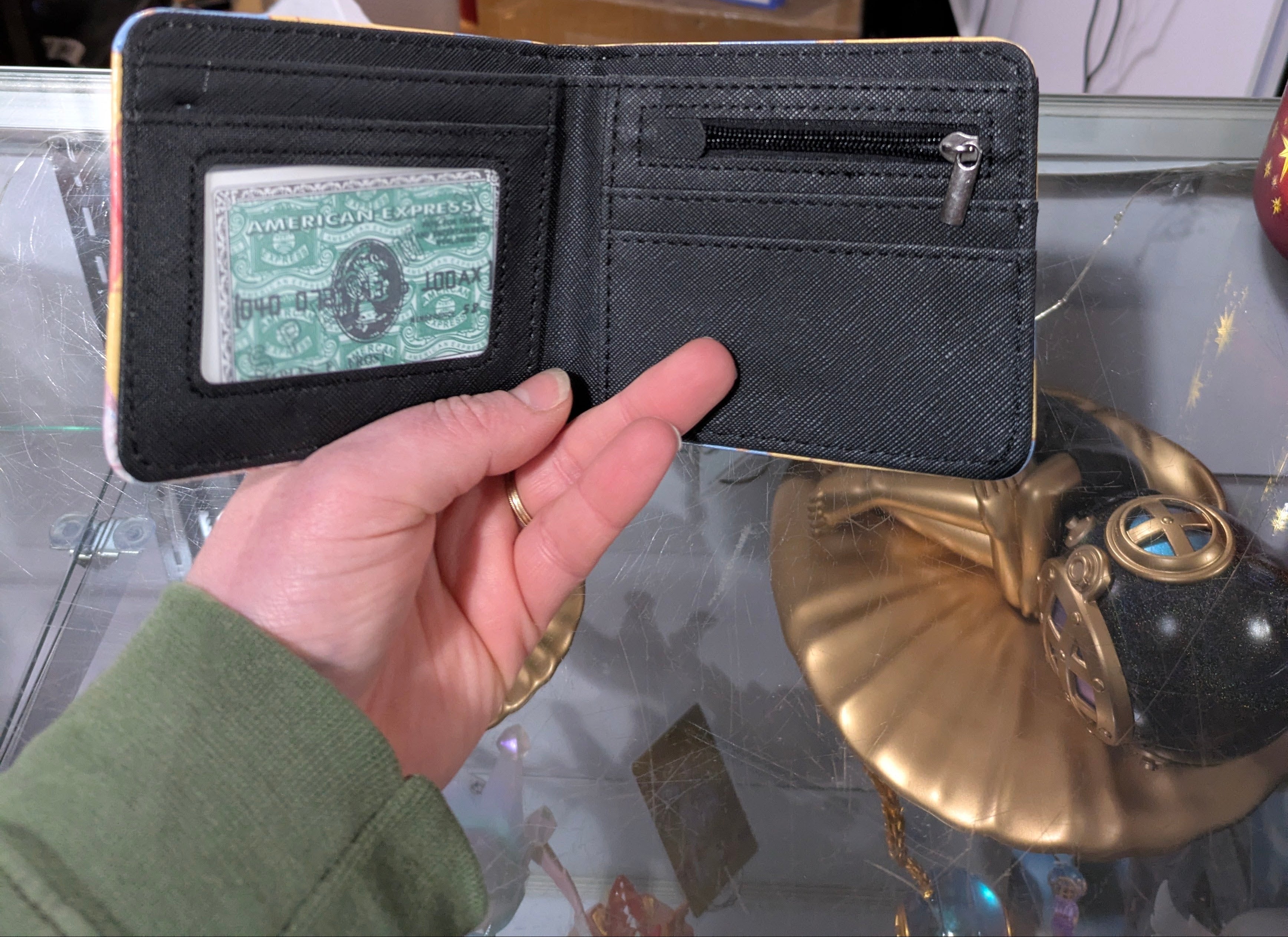 K-POP DEMON HUNTERS Wallet – Derpy Tiger Crew