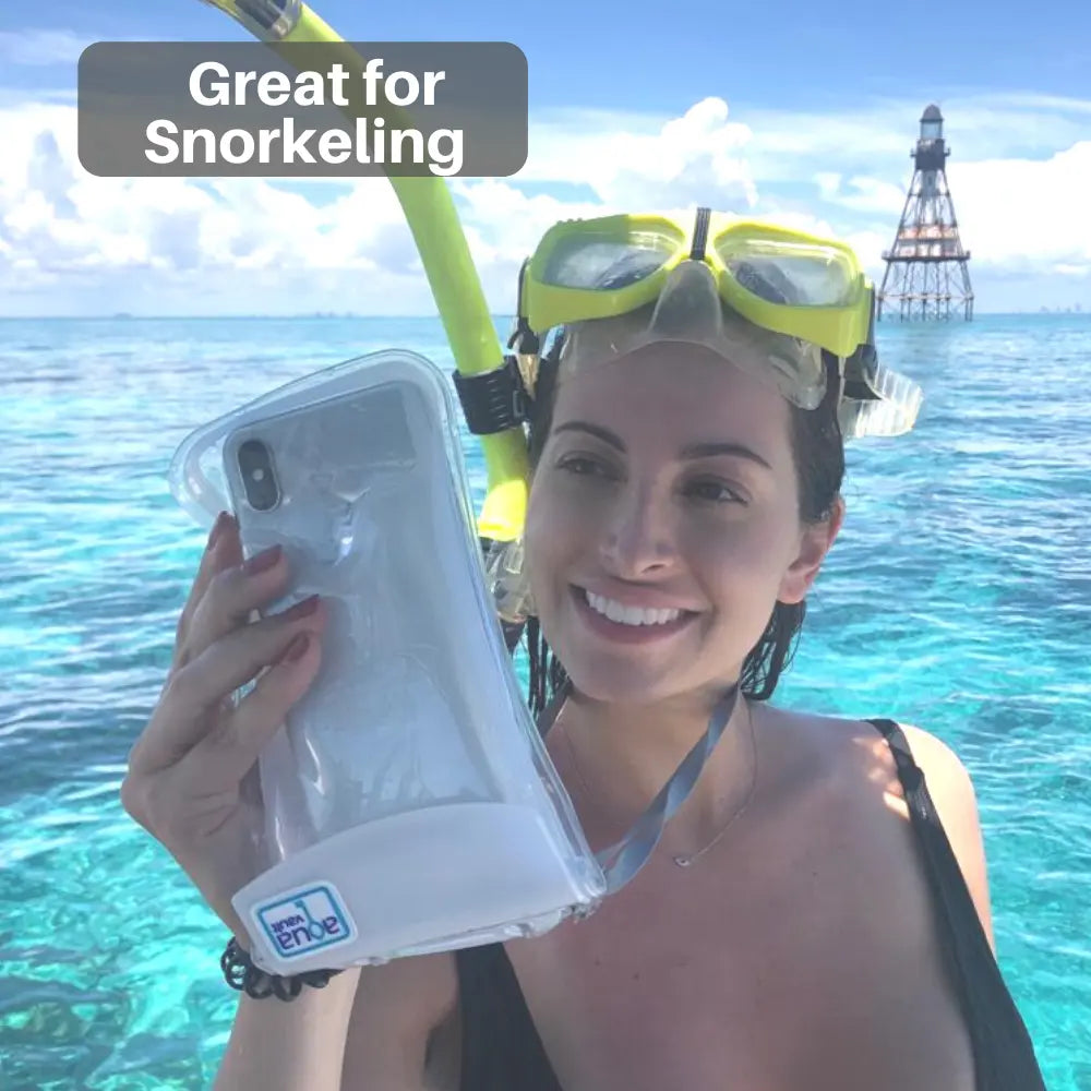 Waterproof Floating Phone Case – Best Waterproof Phone Case for Travel & Water Adventures