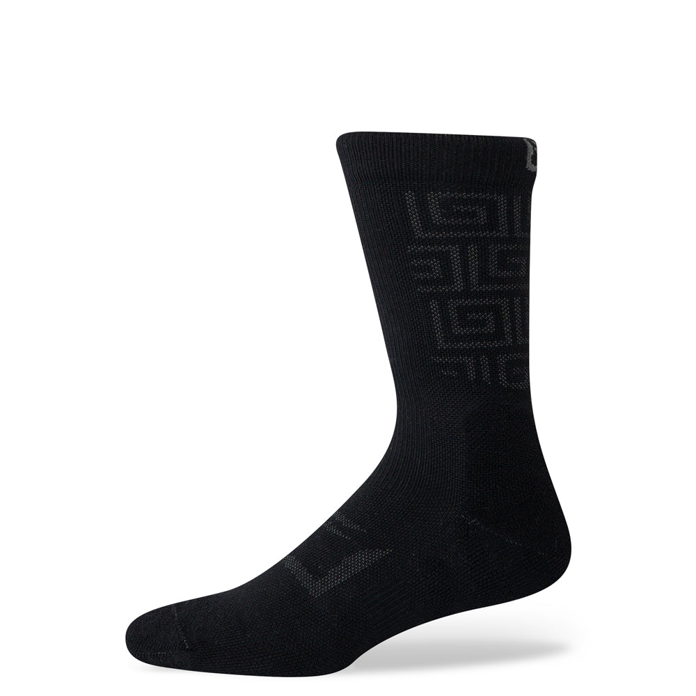 Socks for running featuring active compression support