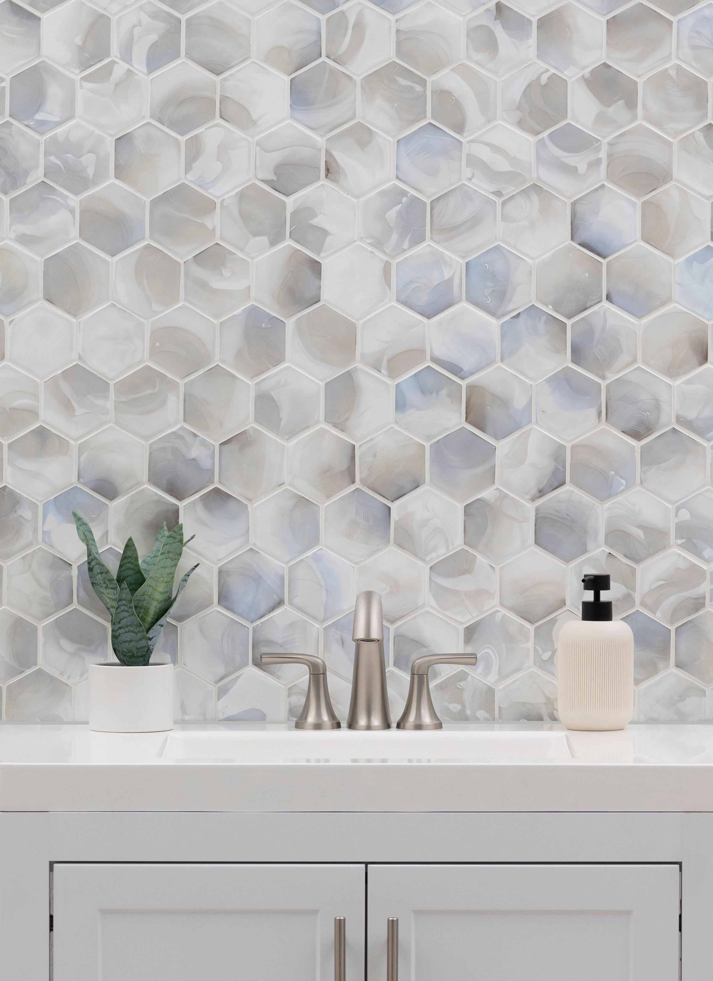 Akoya Pearl 10.95"x12.6" Hexagon Glass Mosaic Tile - MSI Collection