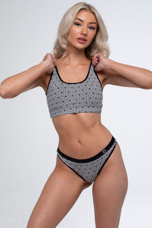 Seamless padded bralette made from soft Modal fabric