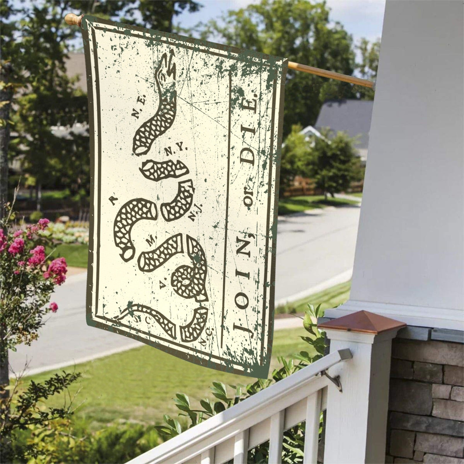 Join or Die Vintage Flag (Two-Sided)
