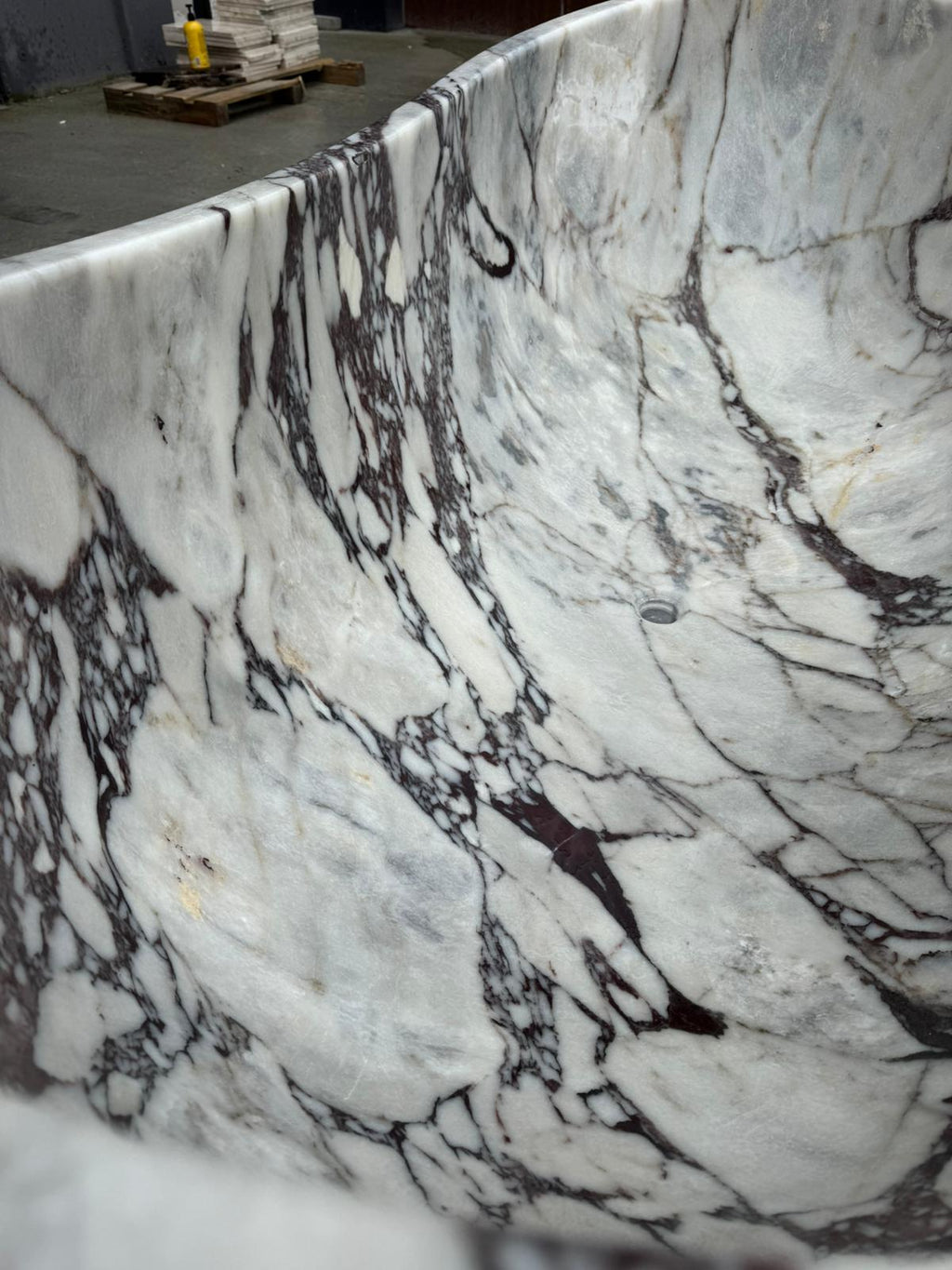 Calacatta Viola Bathtub Hand-carved from Solid Marble Block (W)34" (L)70" (H)26"