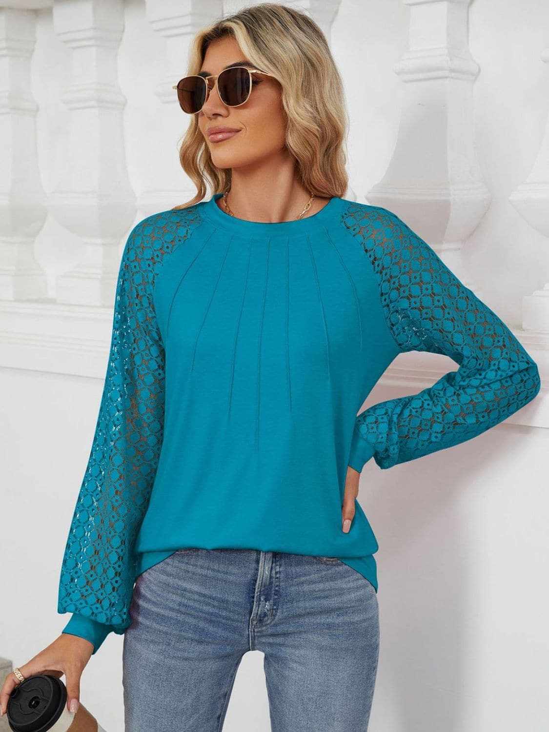 T-Shirts Trendsi Lace long sleeve top in black
