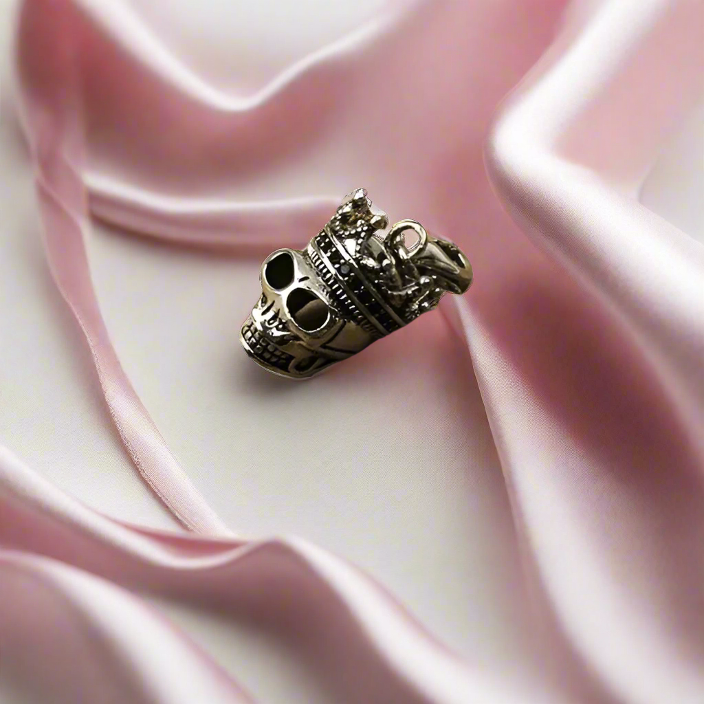 Gothic Crowned Skull King Charm Necklace