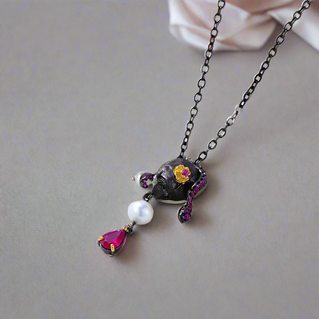 Gothic Skull with Freshwater Pearl Necklace