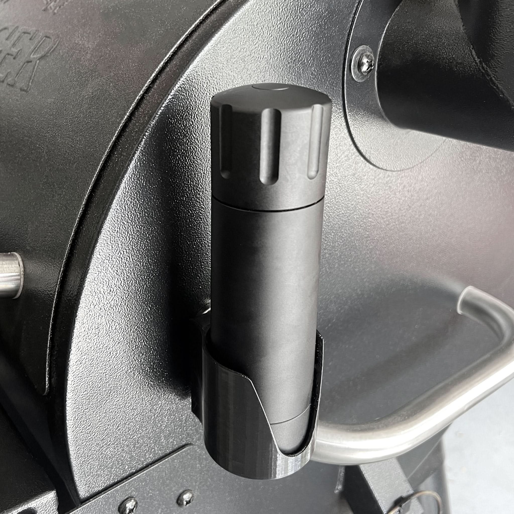 Pepper Cannon Magnetic Grill/Smoker Mount