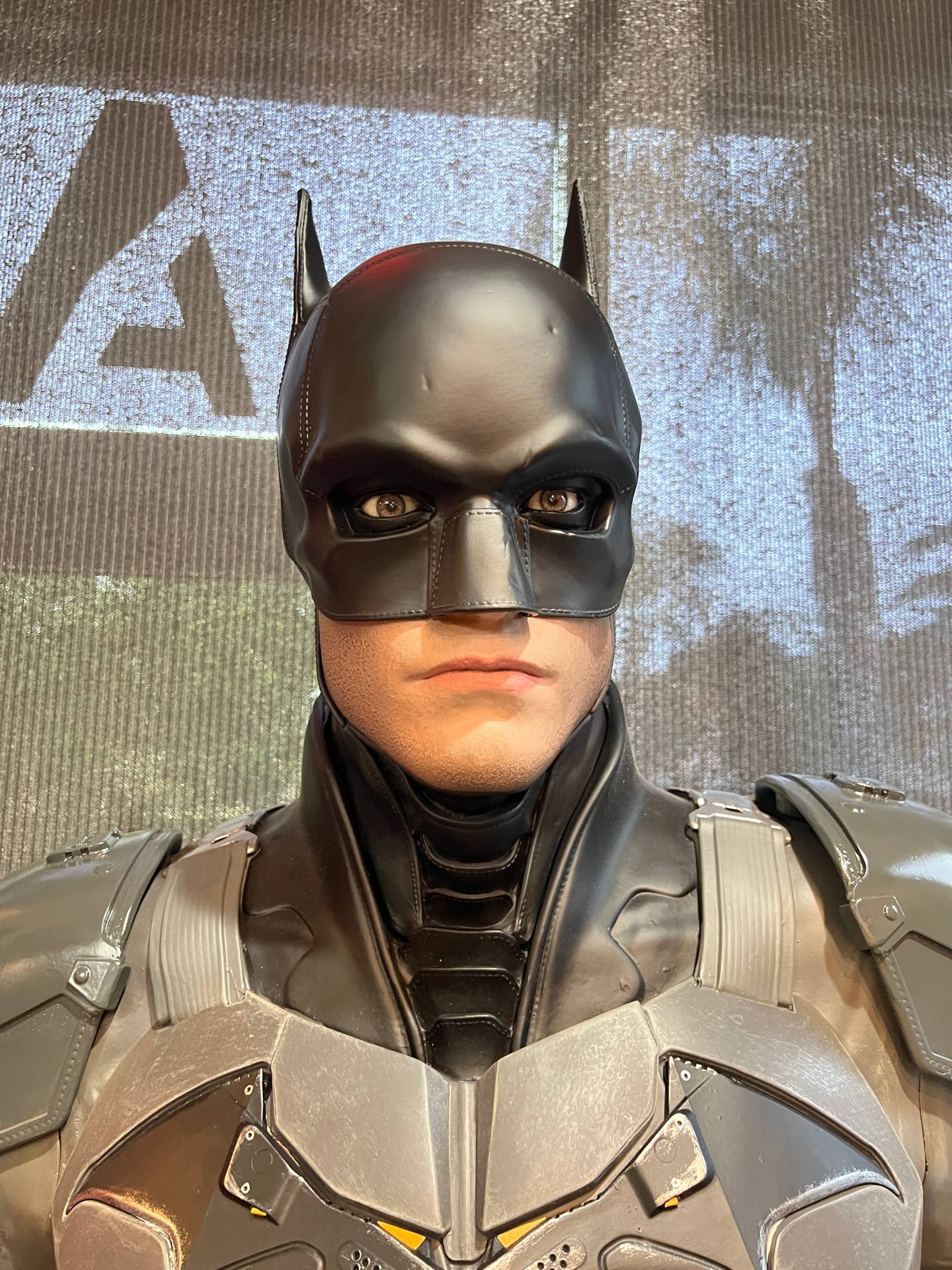 The Batman (Robert Pattinson) Life Size Statue