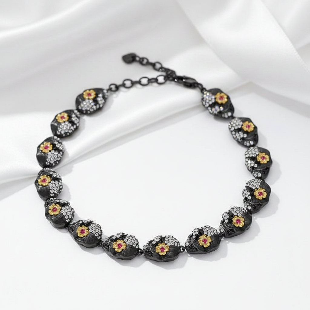 Shiny Gothic Skull Bracelet